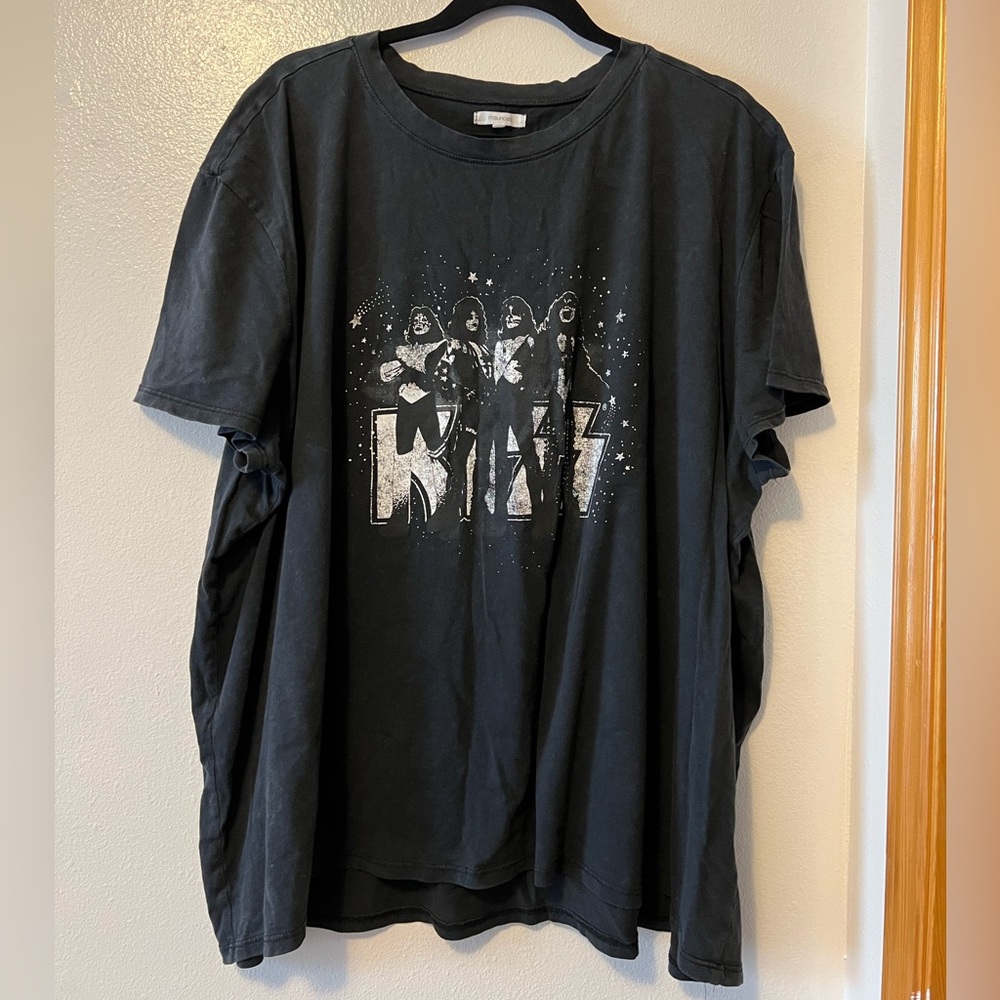 Maurice’s Plus Size Oversized Graphic KISS Tee
